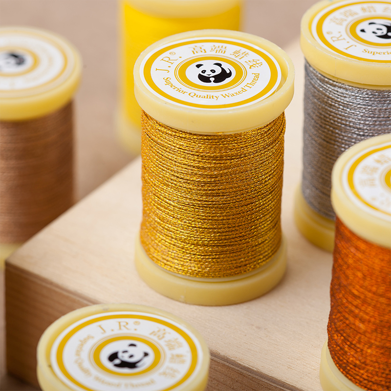 El sanatları için mumlu metalik ip